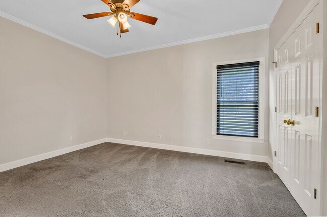 Building Photo - 375 Natchez Trace Ct
