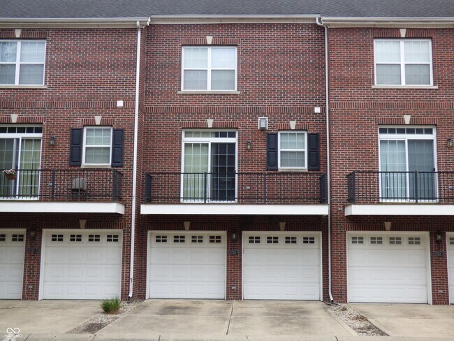 Building Photo - 11723 Chant Ln