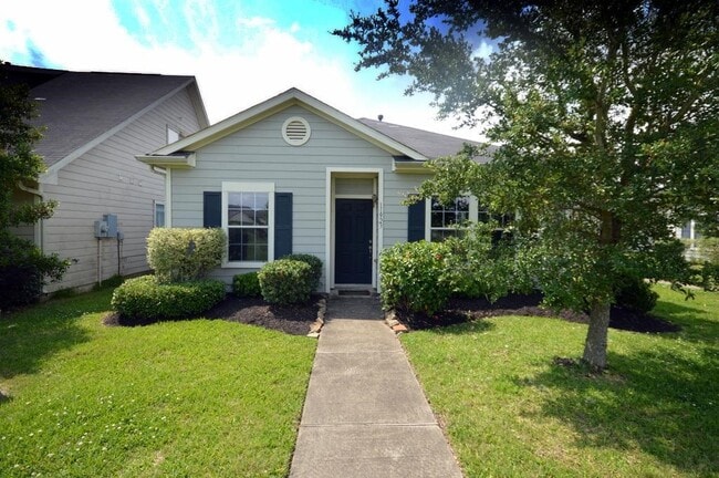 Building Photo - 11923 Prior Park Dr