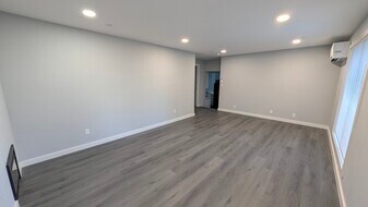 Building Photo - 2378 E 15th Ave