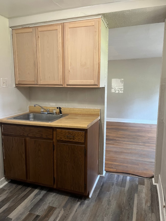 Building Photo - 1344 Tennessee Ave