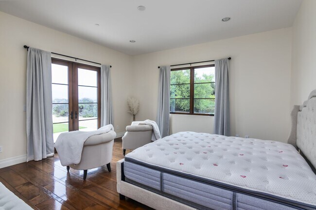 Building Photo - Flexible terms - A Rare Retreat hidden above the Canyons + Separate Guest House  Fully furnished:...