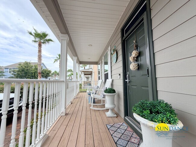 Building Photo - 137 Golf Villa Dr