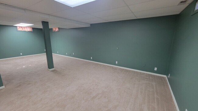Building Photo - 13302 Crystal Cove