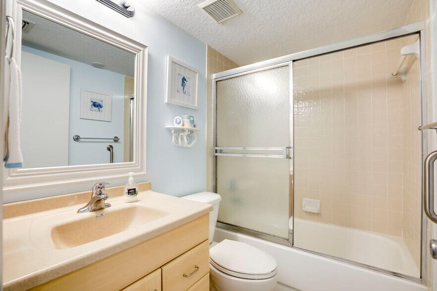 Building Photo - 2700 Ocean Shore Blvd