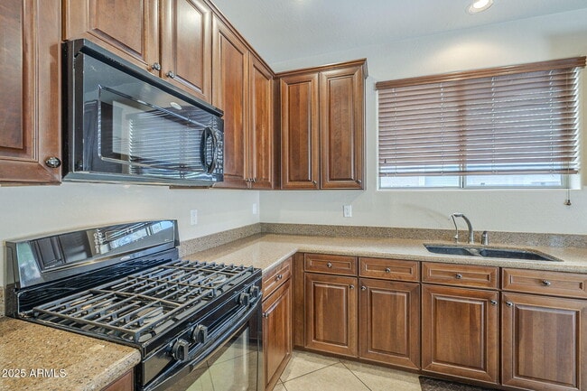 Building Photo - 3484 E Gary Way