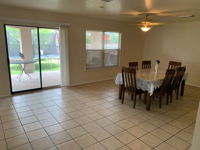 Building Photo - *COMING SOON* 4 Bed | 2.5 Bath | Loft | 2-Car Garage | Covered Patio!