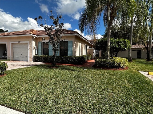 Building Photo - 691 SW 158th Way
