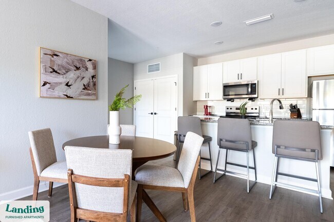 Building Photo - 84 San Filippo Dr SE