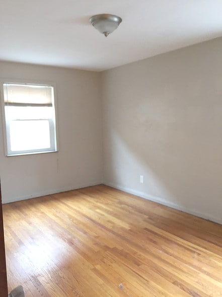 Bedroom view 2 - 6842 Montgomery Rd