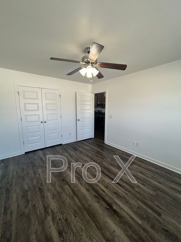 Building Photo - 644 Hidden Springs Dr