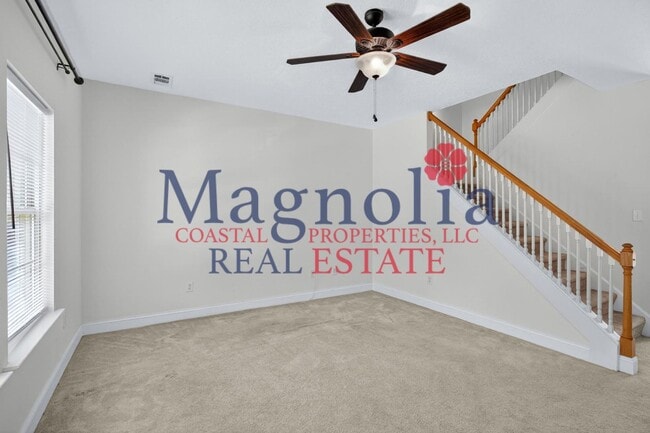 Building Photo - 255 Cypress Point Dr