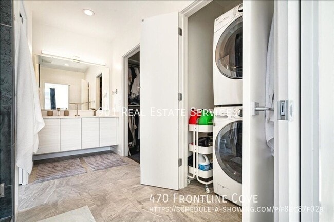 Building Photo - 470 Frontline Cove