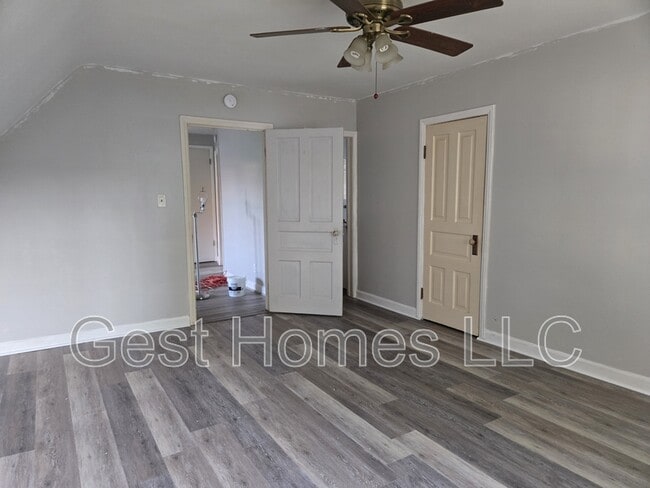 Building Photo - 2753 4th St
