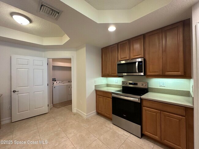 Building Photo - 134 Starboard Ln