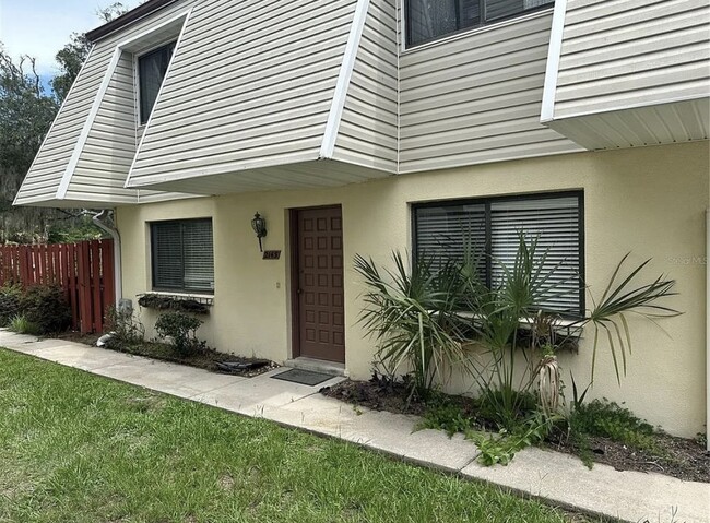 Building Photo - 2145 NE 45th Ave