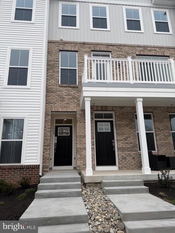 Building Photo - 612 Brass Ln
