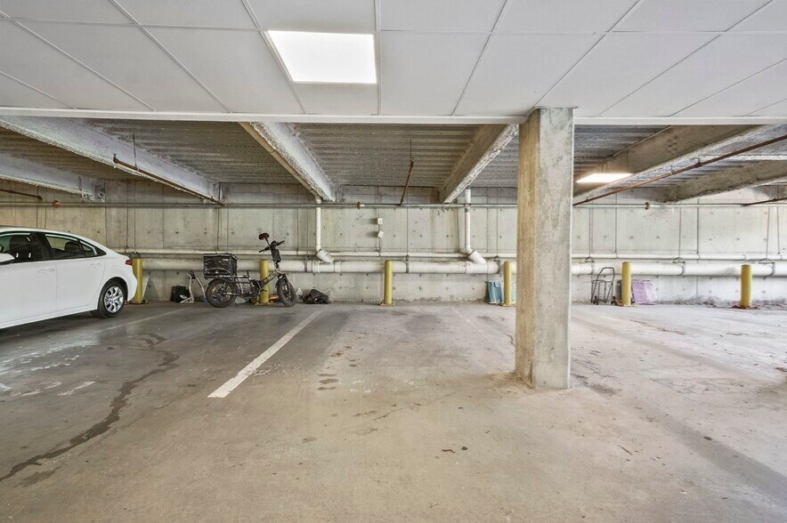 Building Photo - 360 Revere Beach Blvd