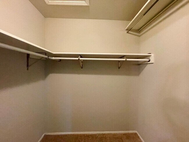 Building Photo - Great Condo for lease in North Austin!