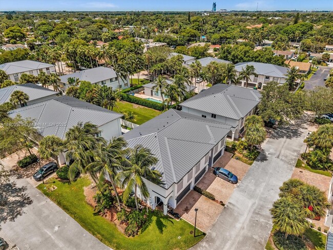 Building Photo - 2727 Treasure Cove Cir