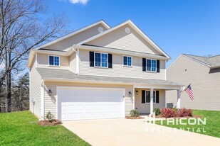Building Photo - 3650 Foxton Dr