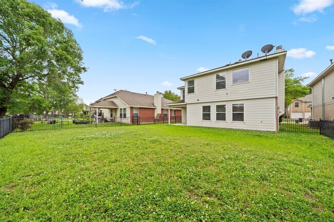 Building Photo - 3318 Forest Willow Ln