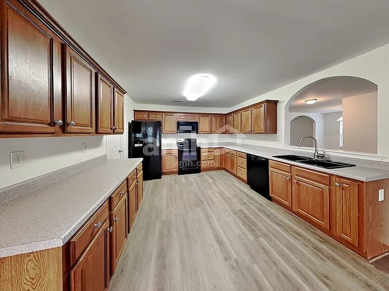 Primary Photo - 146 Millen Dr