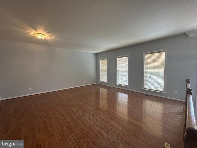 Building Photo - 45760 Smoketree Terrace