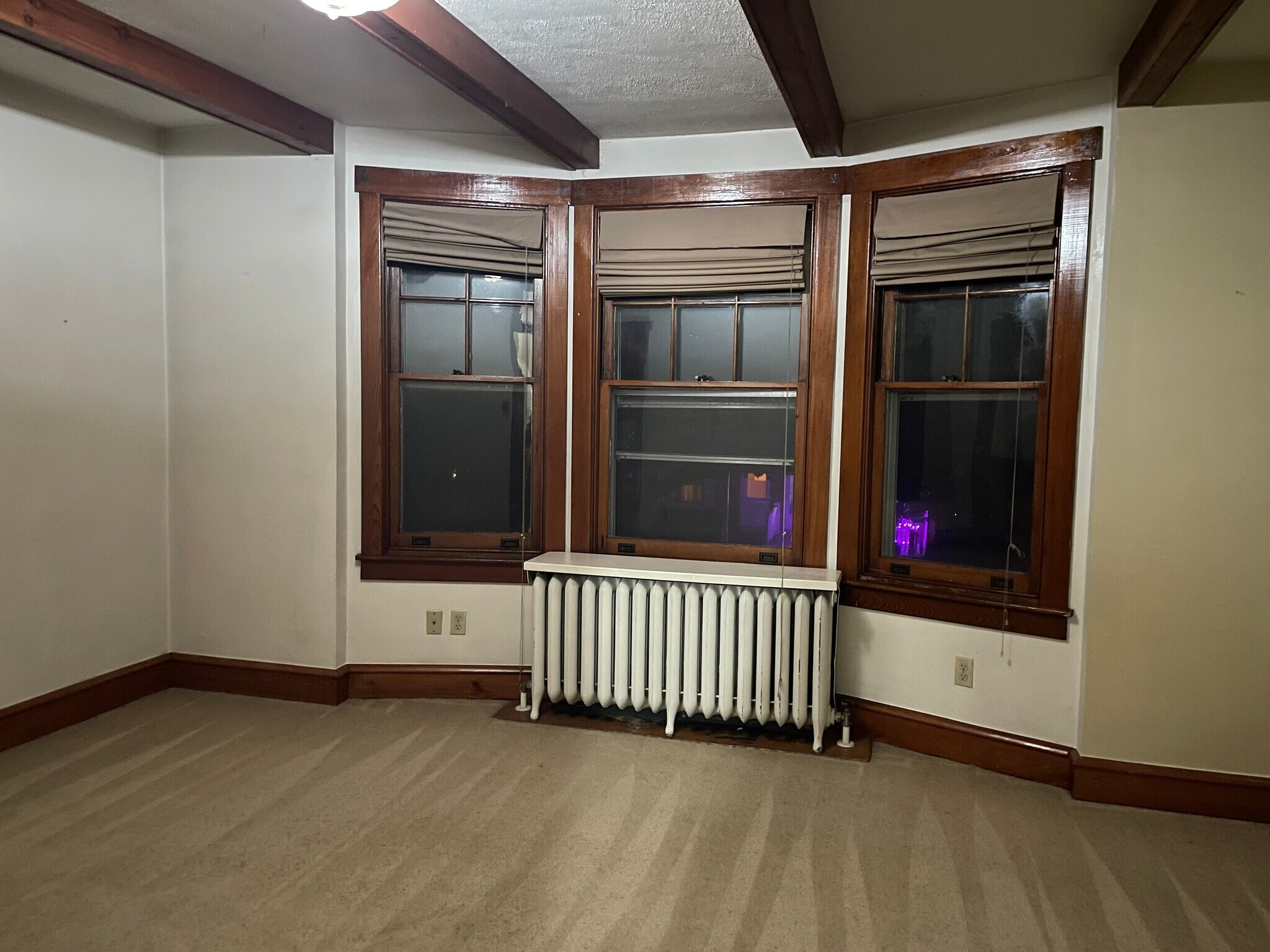Master Bed Room - 1530 Delaware Ave