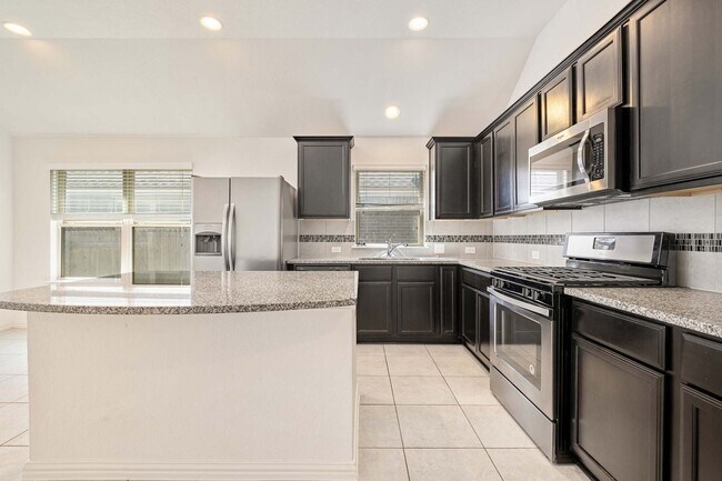 Building Photo - Newly Built 3 Bedroom, 2 Bath Home in Aval...