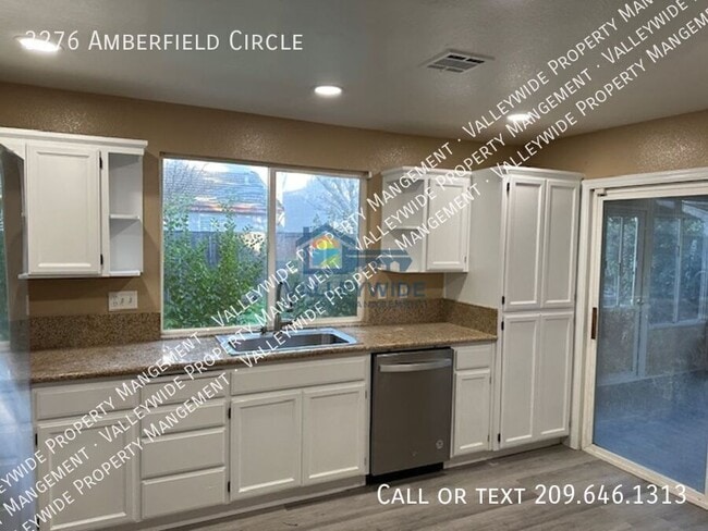 Building Photo - 3276 Amberfield Cir