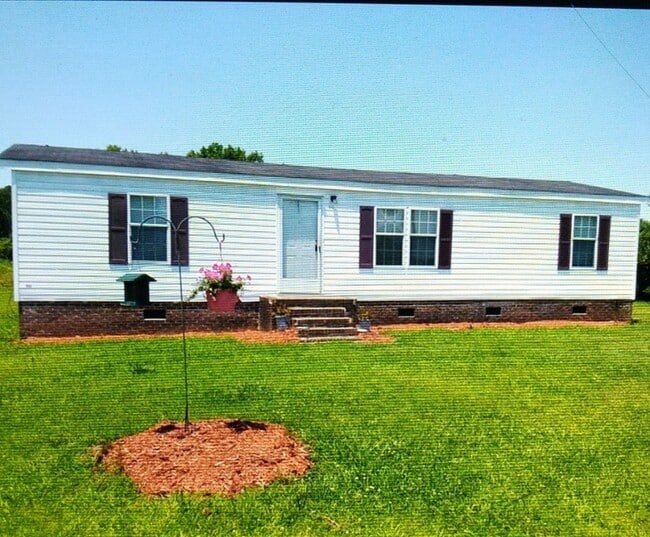 Building Photo - 512 McLawhorn Ln