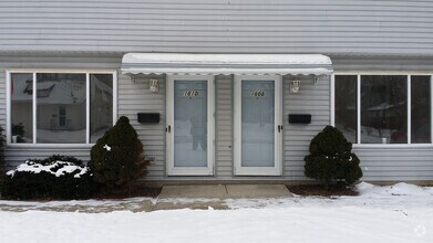Building Photo - 2BDRM DUPLEX FOR RENT LORAIN, OHIO