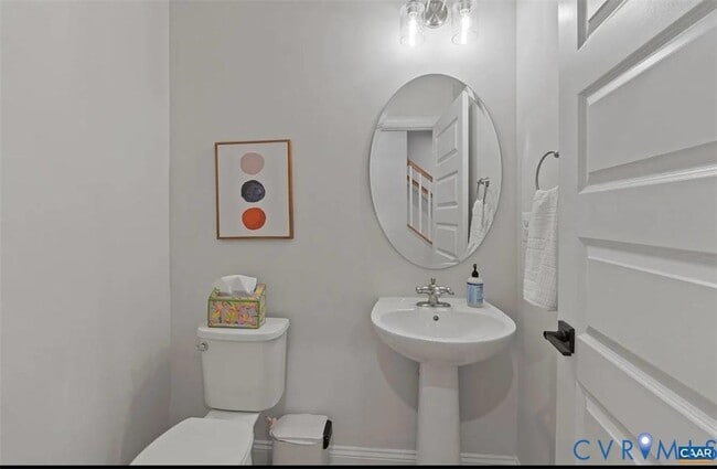 Building Photo - 805 Park Ridge Dr