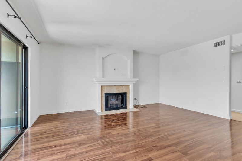 Building Photo - 3825 Leland St