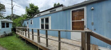 Building Photo - 2 Bedroom mobile home below Lancaster city