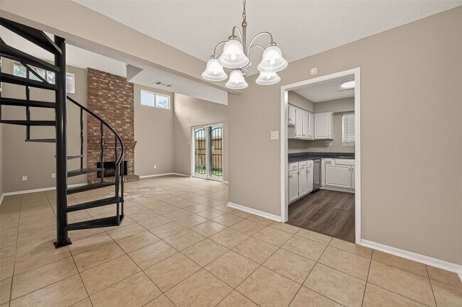 Building Photo - 12239 W Village Dr