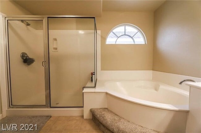 Building Photo - 8450 W Sapphire St