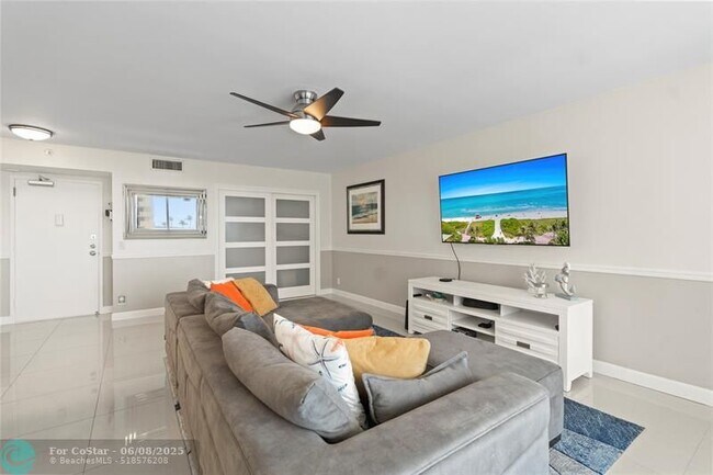Building Photo - 5200 N Ocean Blvd