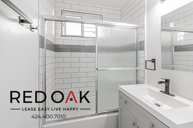 Building Photo - 1117 Laurel Ave