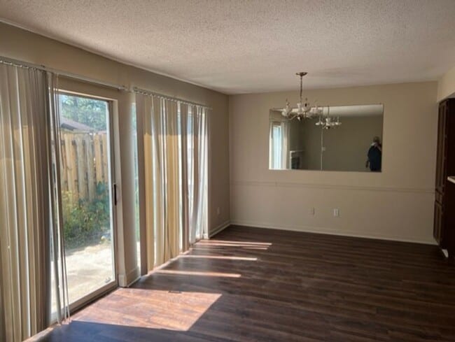 Building Photo - 2/2.5 Two-story Stonegate Townhome