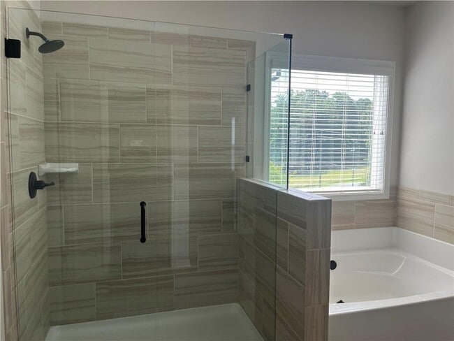 Building Photo - 5200 Fox Den Rd