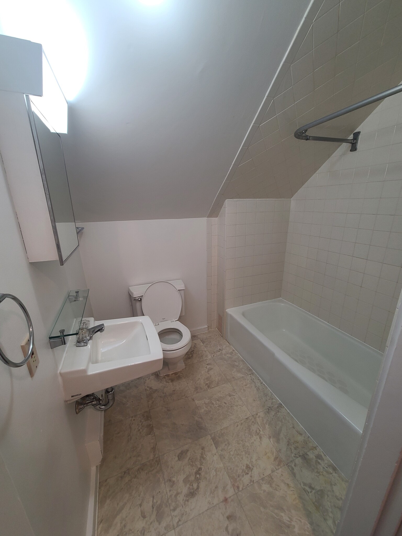 Building Photo - 1628 Massachusetts Ave