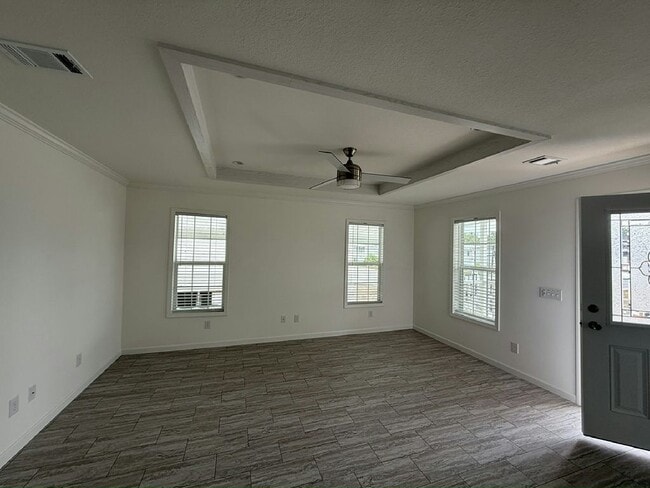 Building Photo - 3515 Campari Dr
