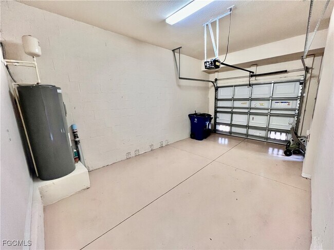 Building Photo - 14679 Summer Rose Way