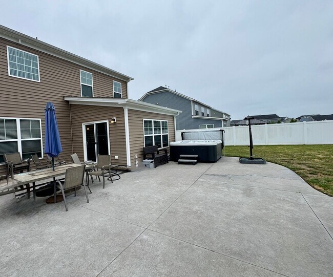 Building Photo - 3624 Horton Way