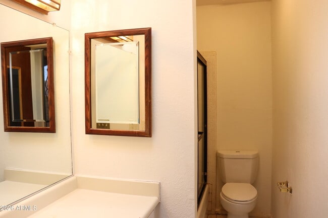 Building Photo - 1113 Plaza Azul