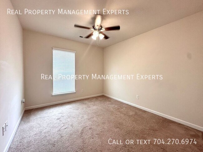 Building Photo - 6524 Portland Rose Ln