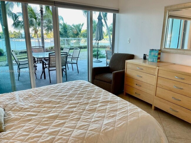 Building Photo - 6580 Indian Creek Dr