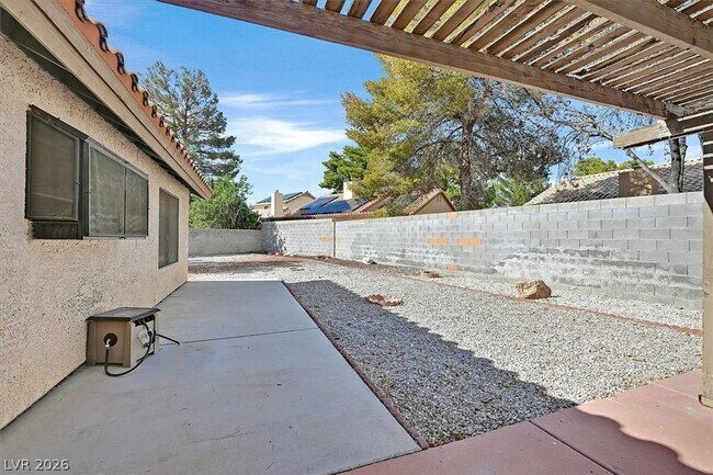 Building Photo - 4824 Norway Ln